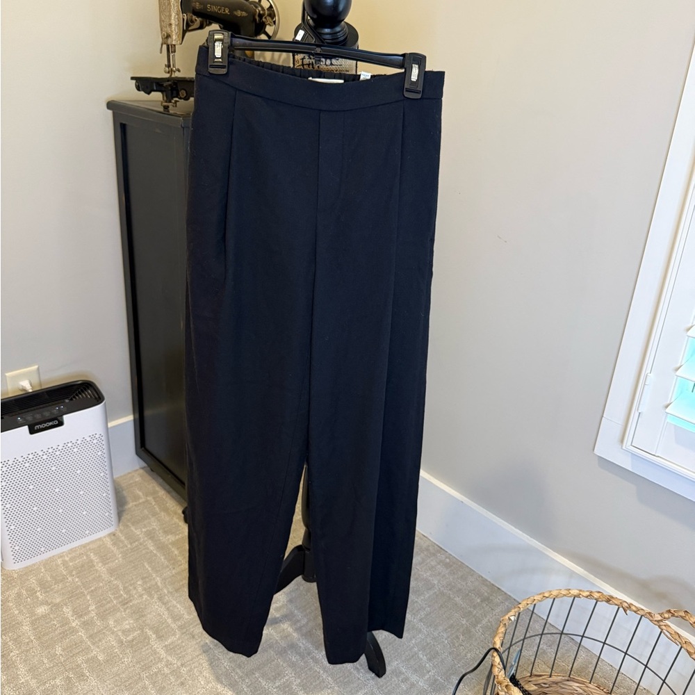 Vince Black Tailored Trousers - Picture 2 of 8